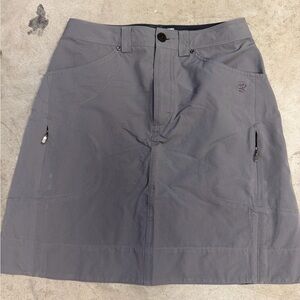 Mountain Hardwear Women's Gray Outdoor Utility Midi Skirt